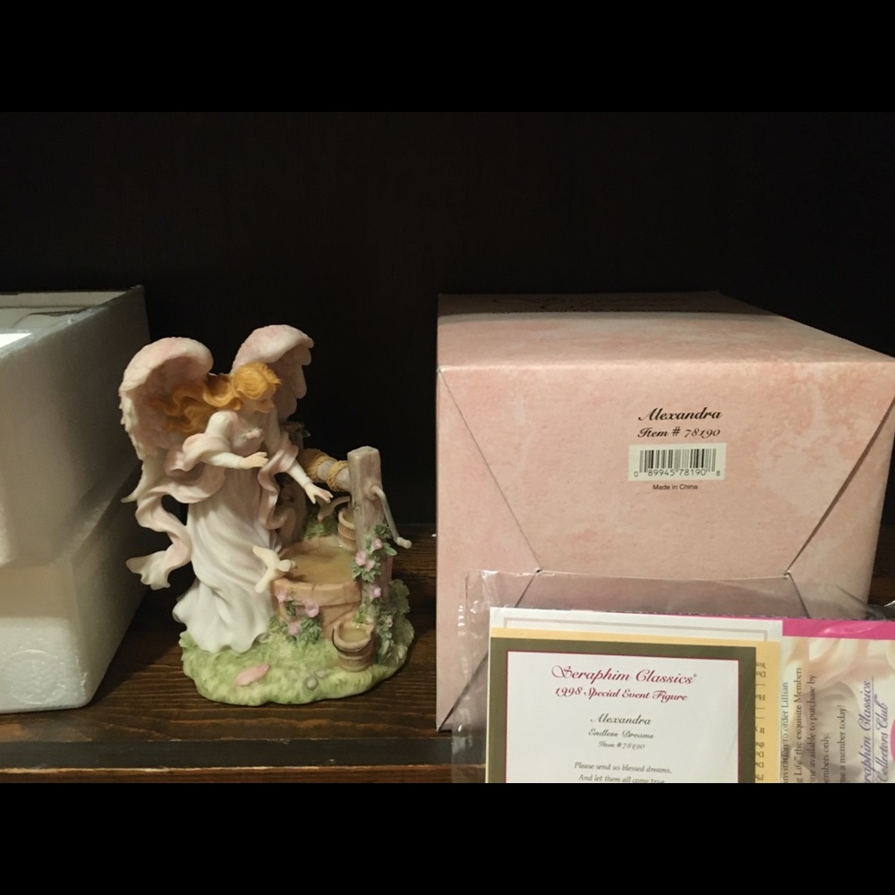 Seraphim angel- Alexandra -EUC-includes original box and papers